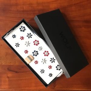 NEW WOLF JEWELRY BOX